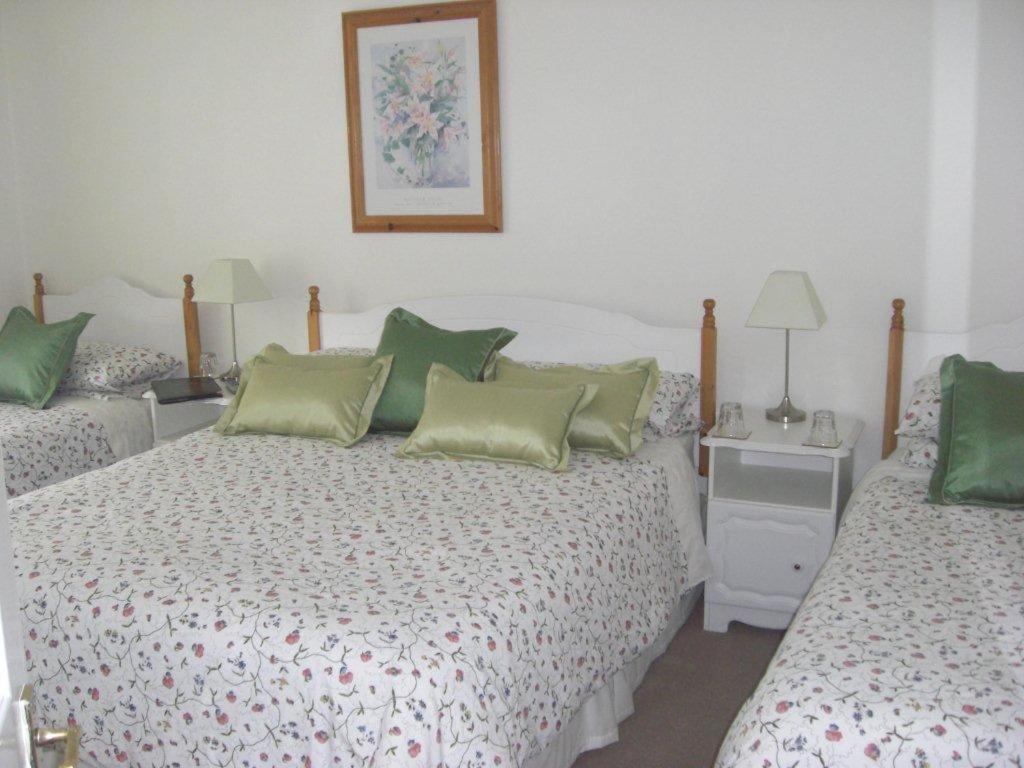 Lorcan Lodge Bed And Breakfast Santry Room photo
