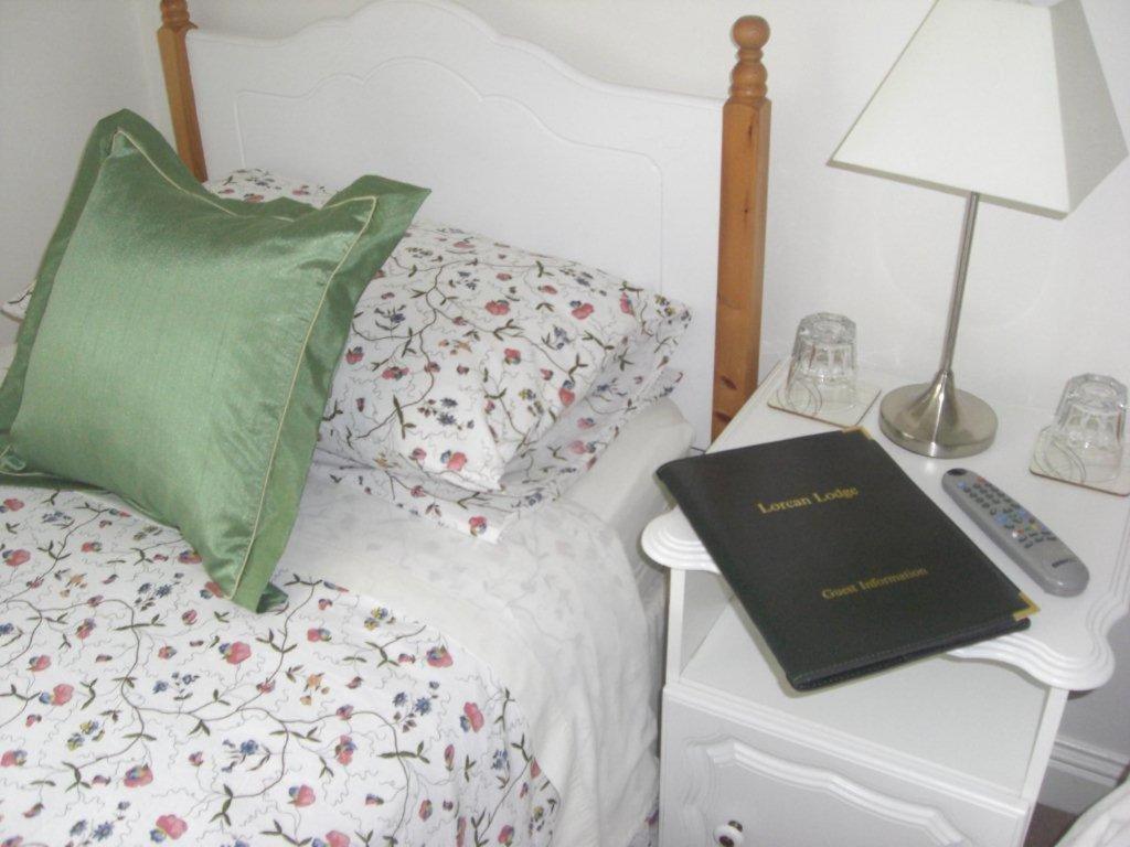 Lorcan Lodge Bed And Breakfast Santry Room photo